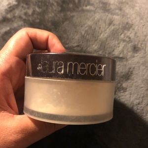 LAURA MERCIER Translucent Powder FULL SIZE
